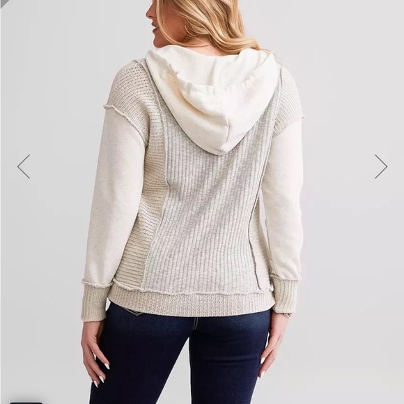 BKE Pieced Knit hoodie - Picture 10 of 10